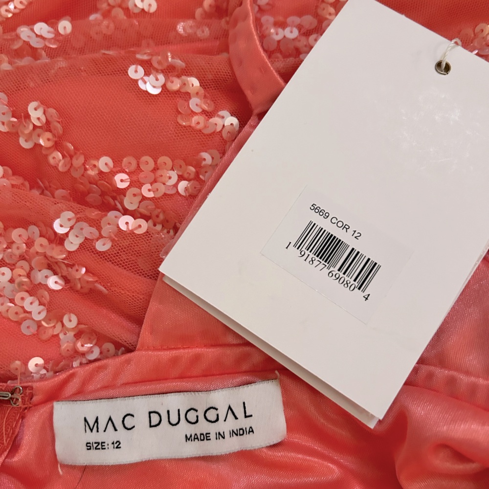 Mac Duggal NWT Sleeveless Plunge Neckline Sequined Maxi Gown 12 Coral Pink - Picture 5 of 8